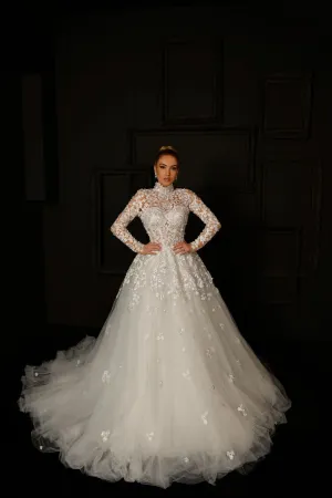 Alice Elegant Long Sleeves White Wedding Dress
