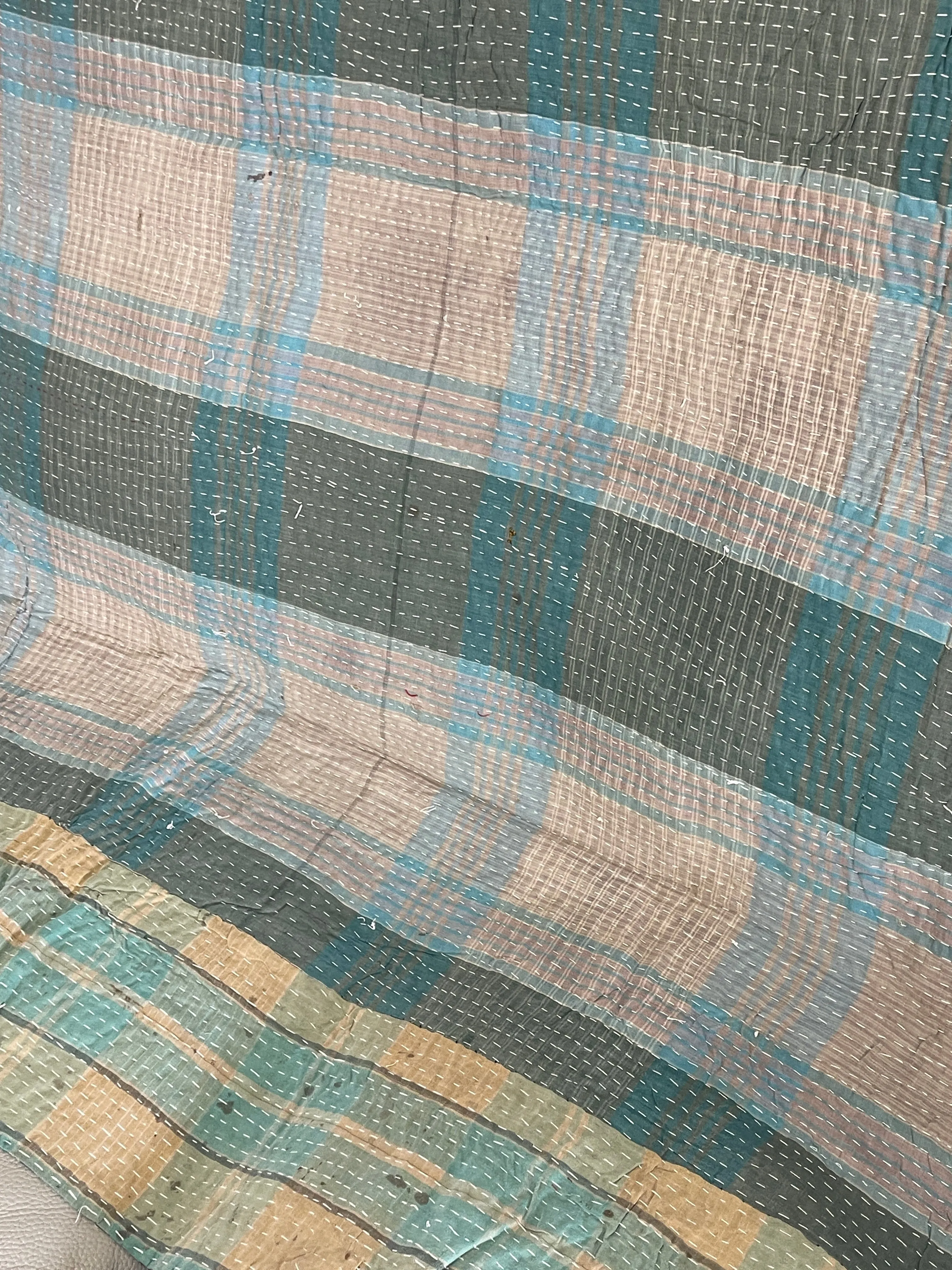 Indian Handmade Vintage Cotton Reversible Kantha Quilt Throw Bedspread - Seema