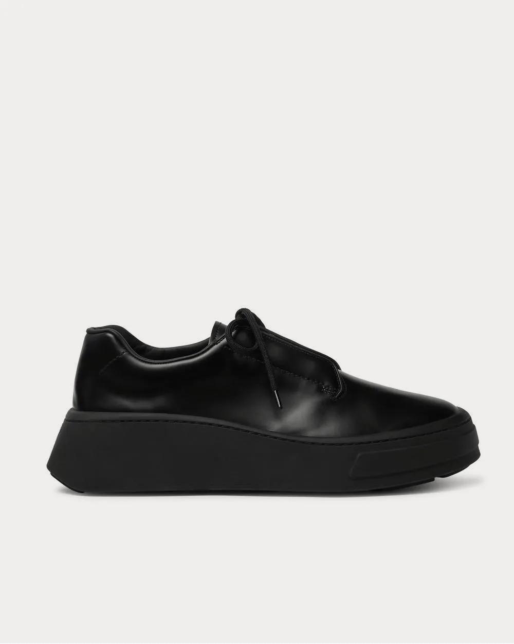 Leather  Black low top sneakers