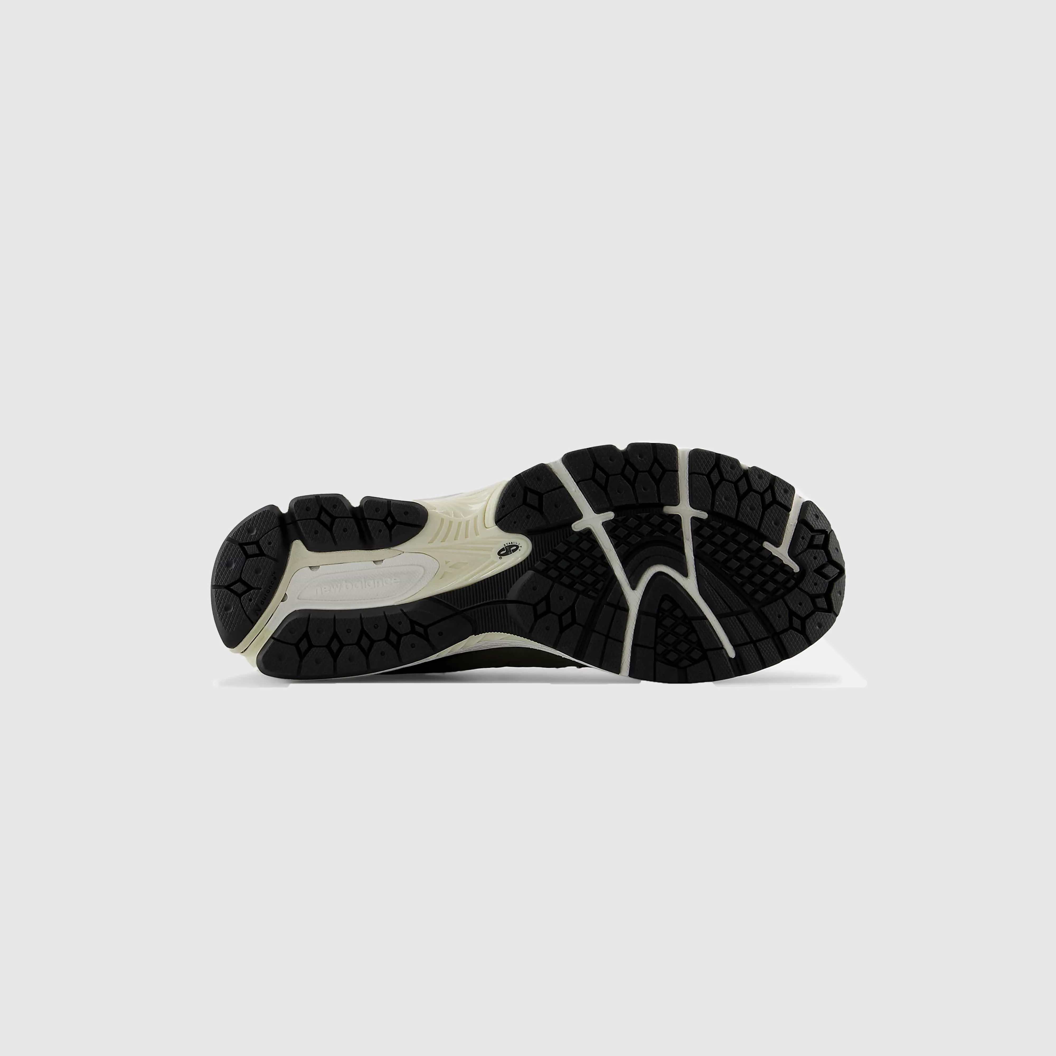 New Balance 2002RX - Dark Camo / Black