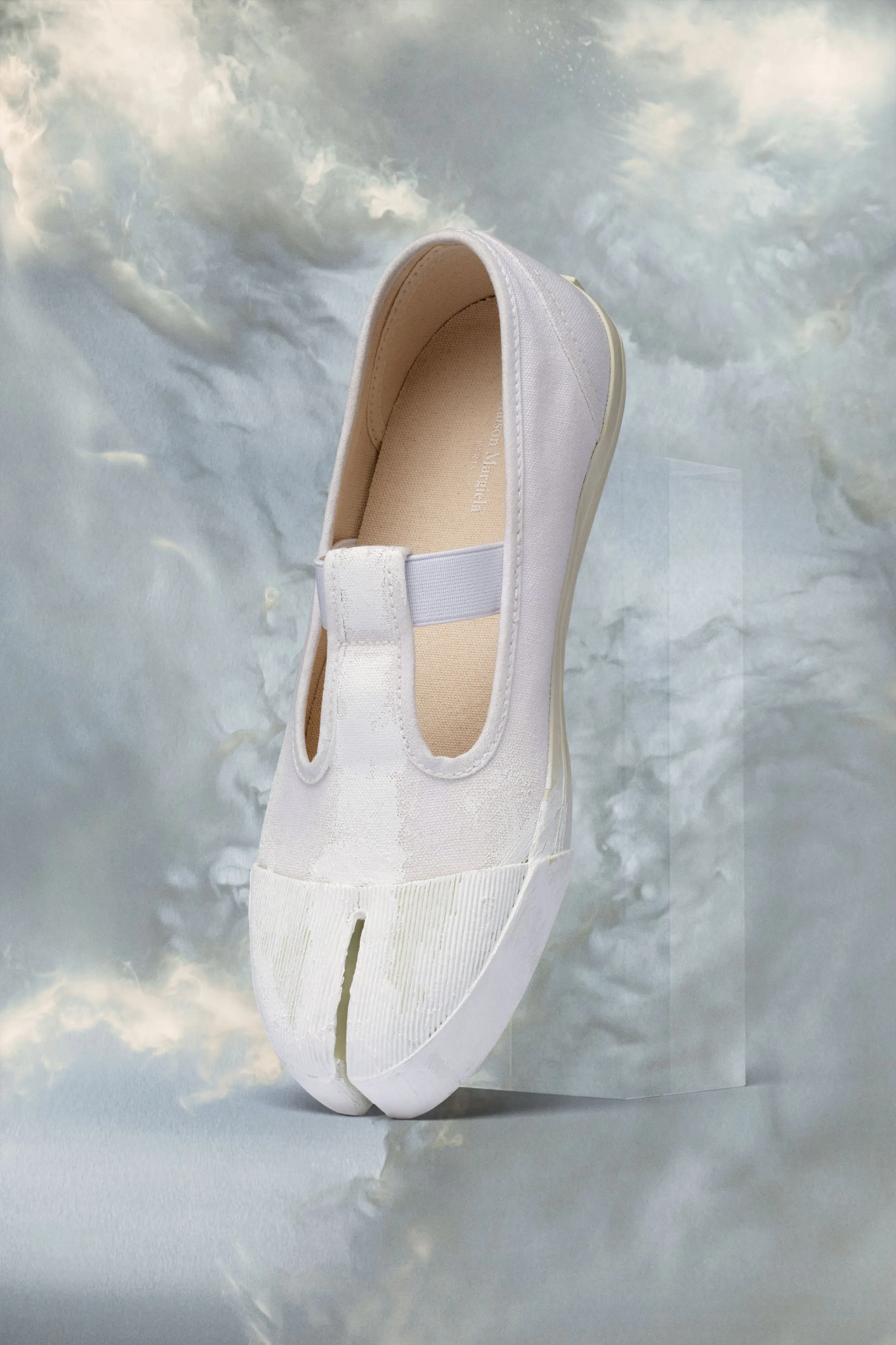 On The Deck Tabi Mary-Jane Shoes M