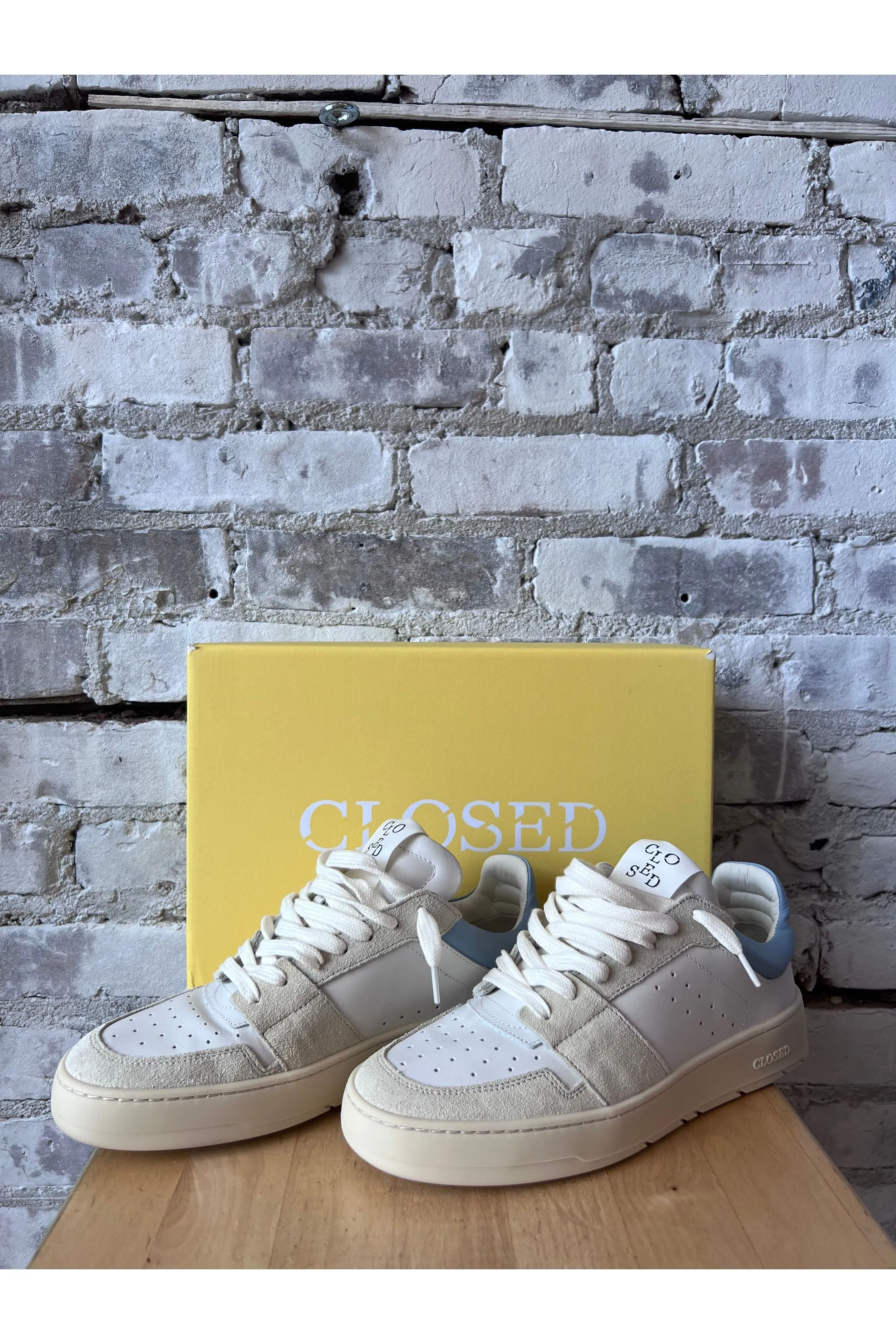 Sneaker Low - Soft Blue
