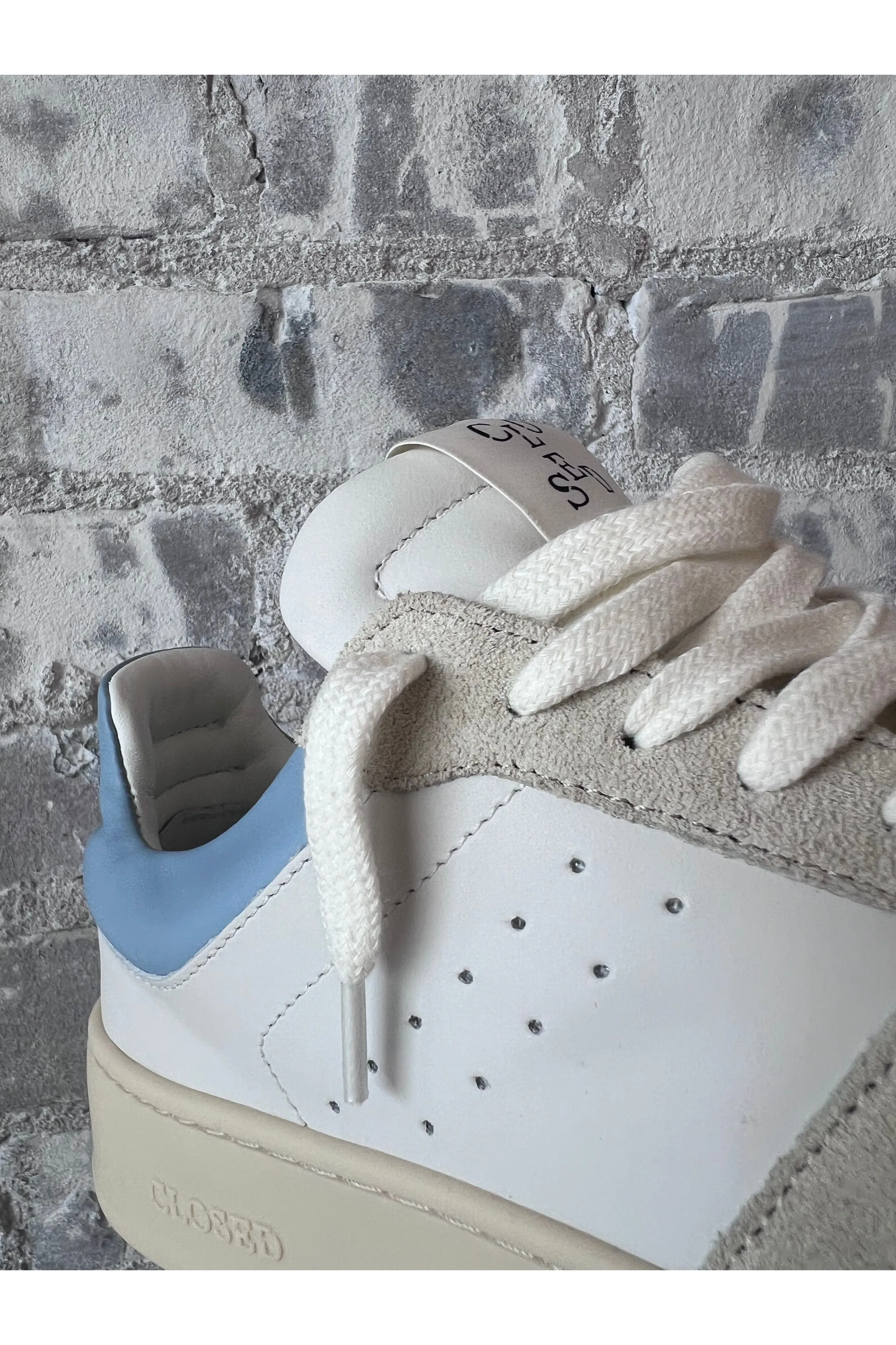 Sneaker Low - Soft Blue