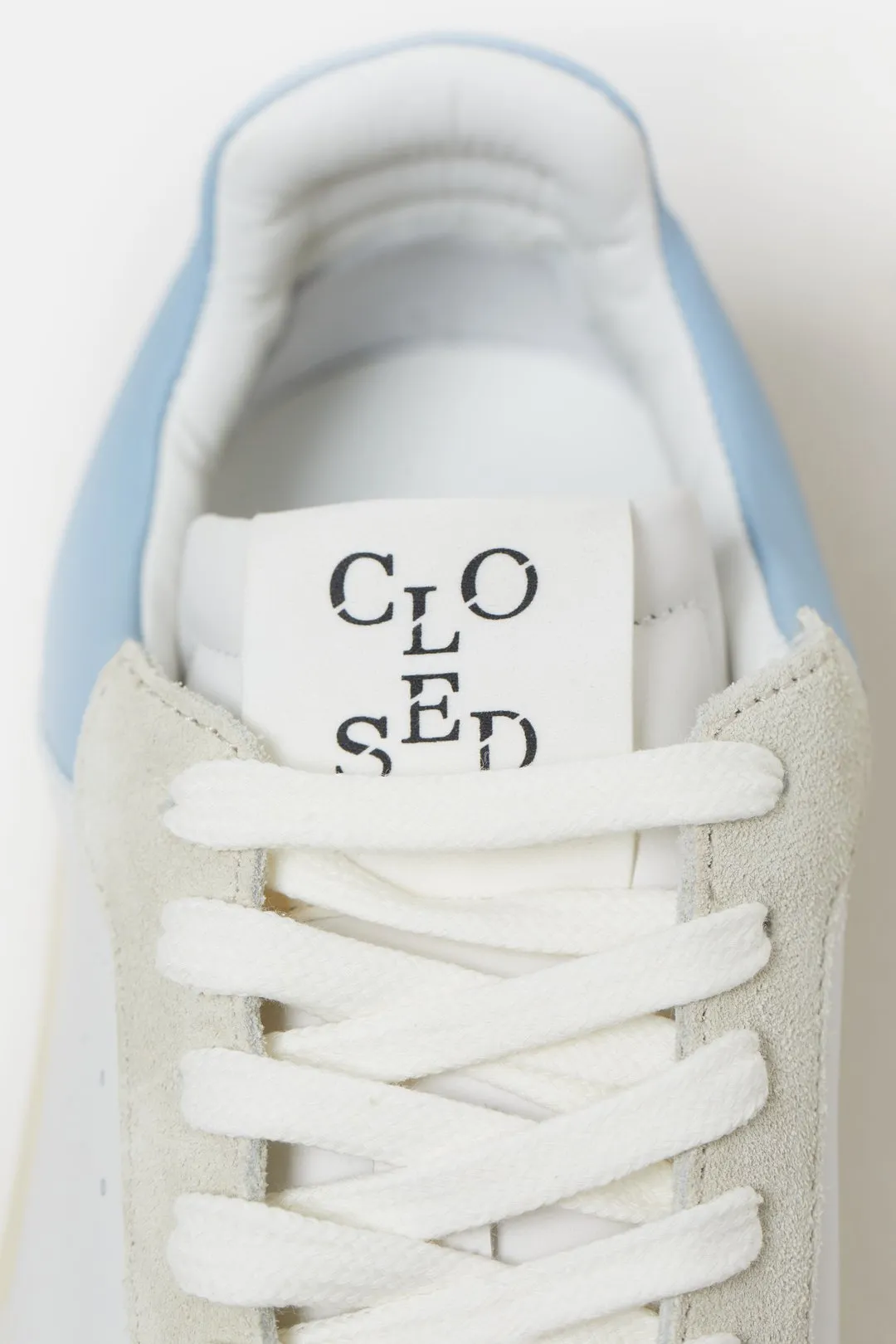 Sneaker Low - Soft Blue