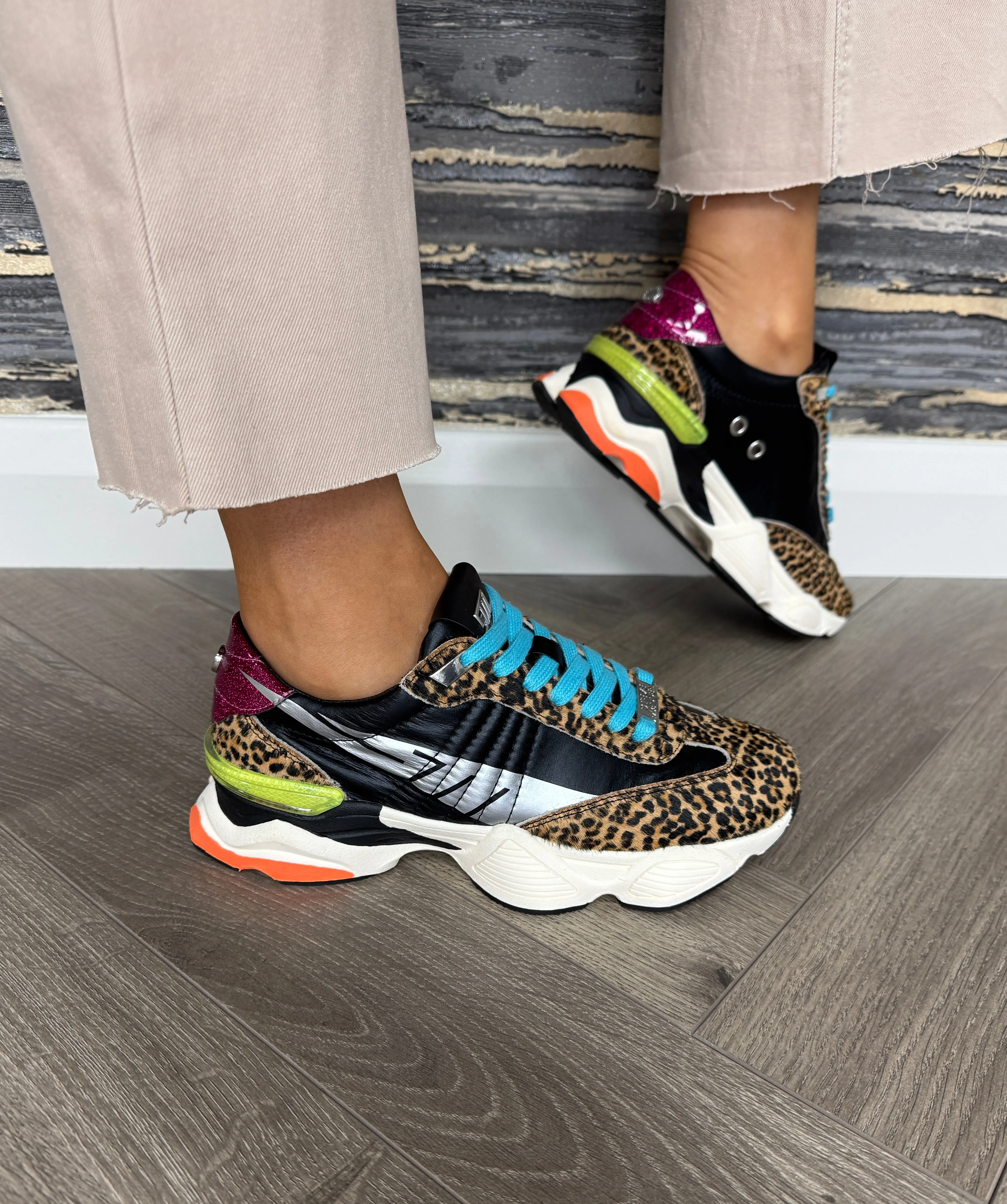 Steven Madden ‘Setback’ Lace Up Trainer With Coloured Inserts - Animal Print (SM3)