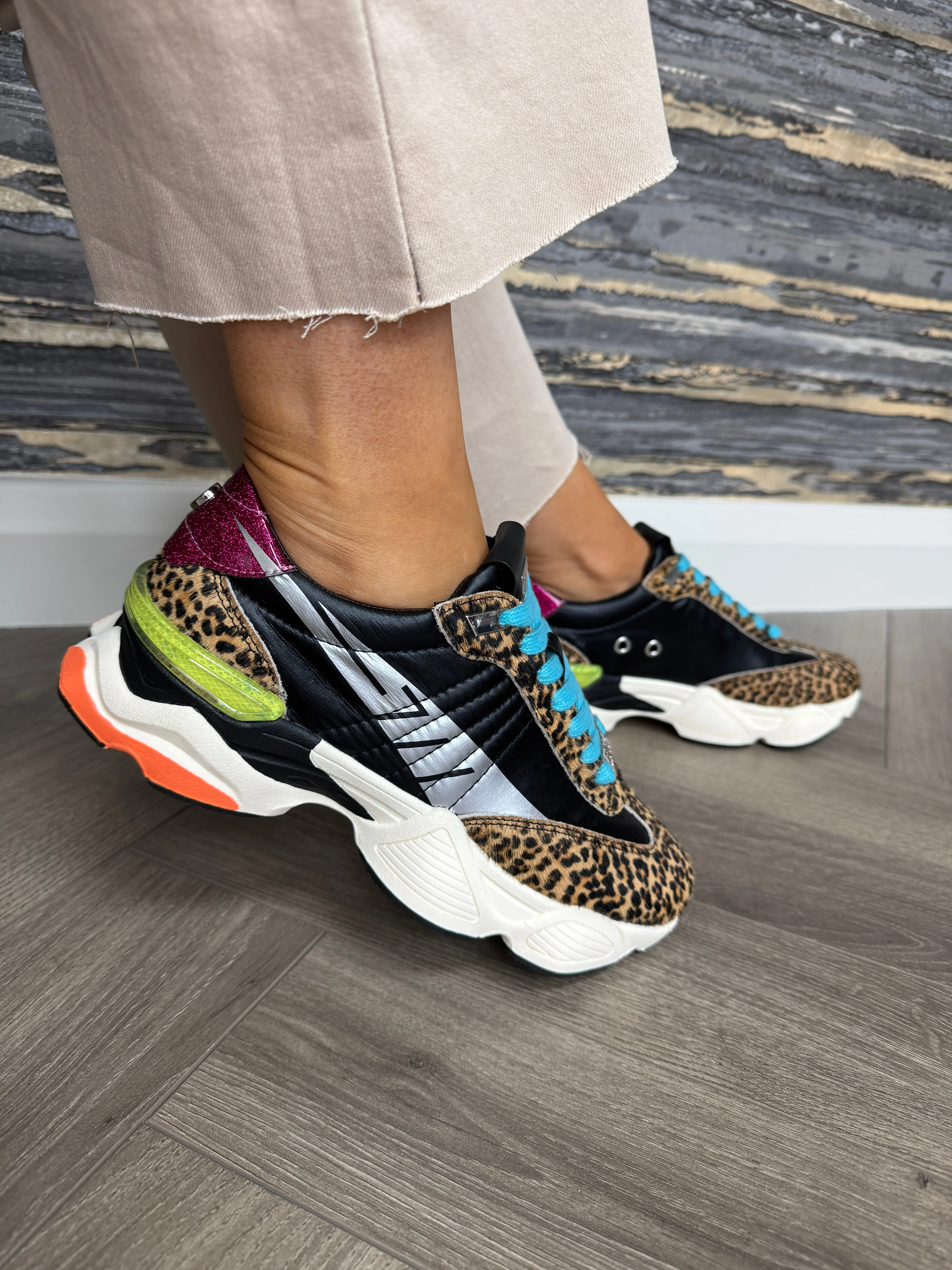 Steven Madden ‘Setback’ Lace Up Trainer With Coloured Inserts - Animal Print (SM3)