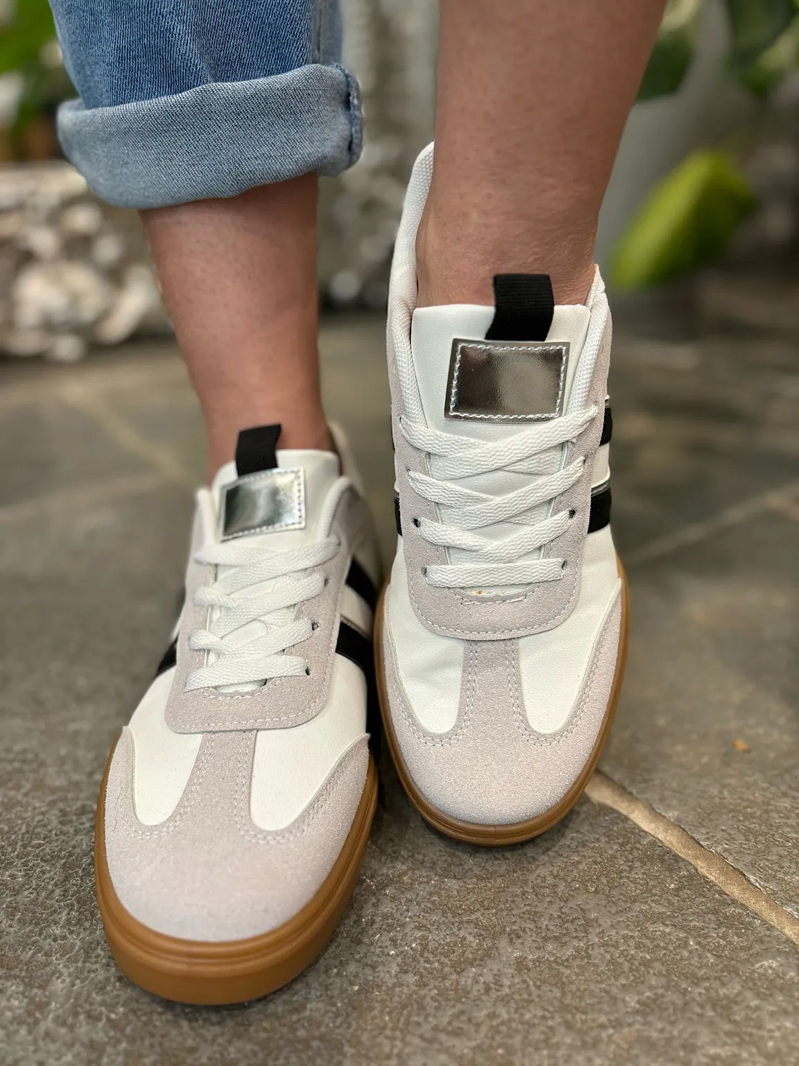 White Gabby Trainer