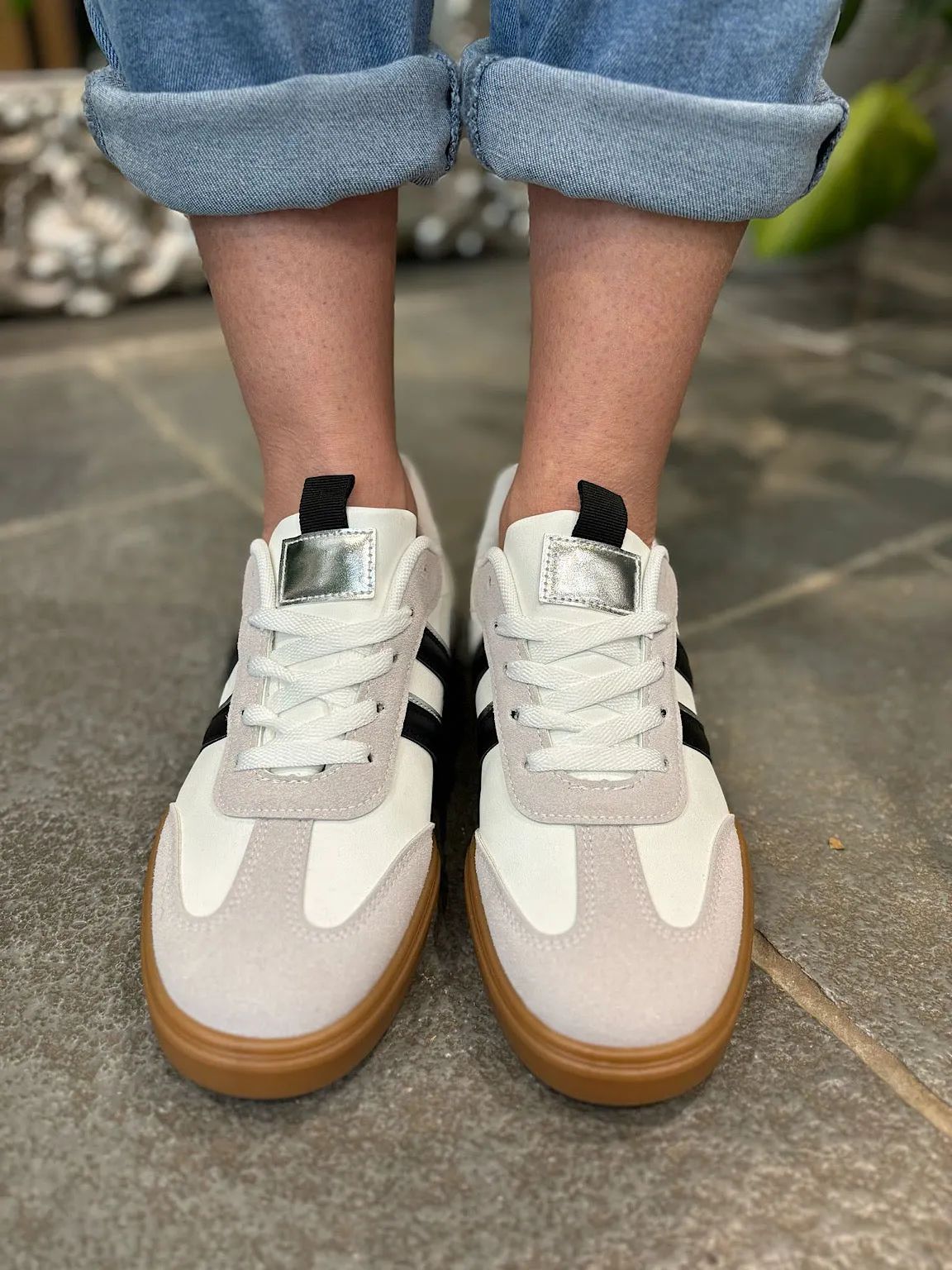White Gabby Trainer